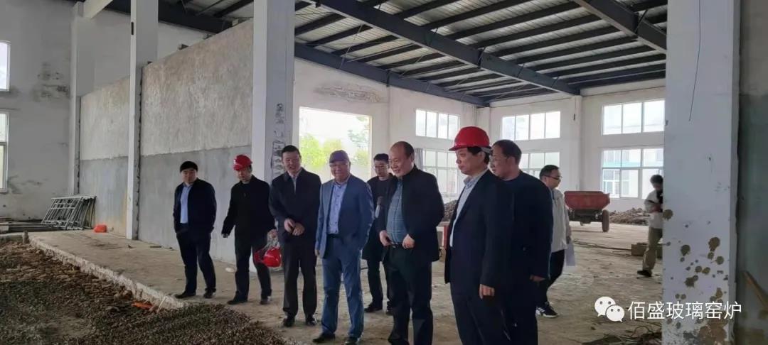 黄瓜视频色板下载玻璃窯爐